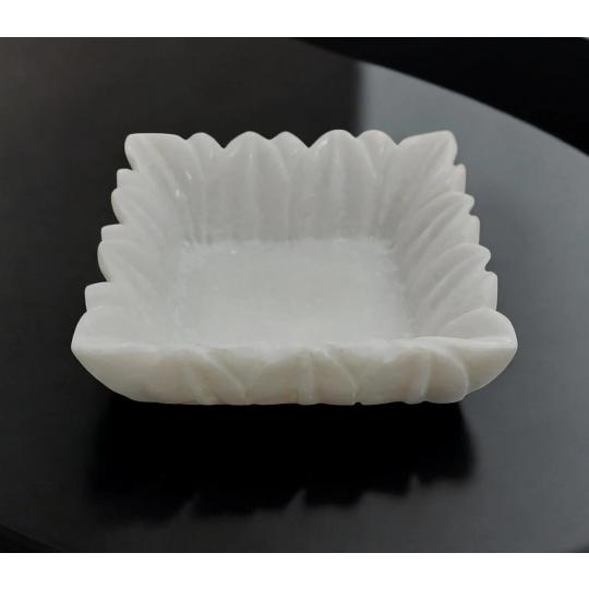 White Leaf Edges Square Marble Bowl